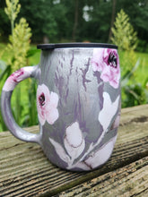 Load image into Gallery viewer, Vintage Mauve Floral Mug
