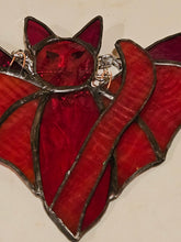 Load image into Gallery viewer, Stained Glass Hanging Catty Bat - Red
