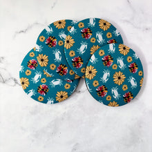 Load image into Gallery viewer, Turquoise Maryland Flower &amp; Crab Coasters
