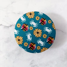 Load image into Gallery viewer, Turquoise Maryland Flower &amp; Crab Coasters
