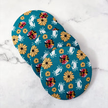 Load image into Gallery viewer, Turquoise Maryland Flower &amp; Crab Coasters
