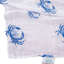 Load image into Gallery viewer, Blue Crab Swaddle (Unisex)
